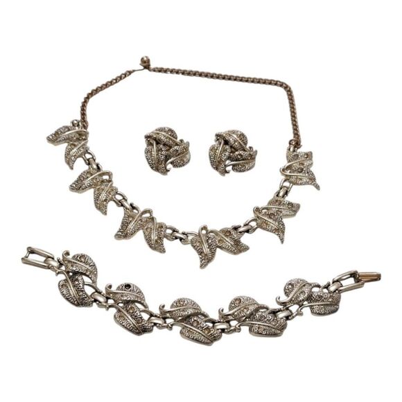 Vintage Kramer‎ Necklace Clip On Earring Bracelet Set Silver Tone Rhinestone - Picture 1 of 7